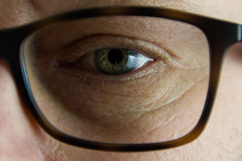 Eye Q Report | Lesley Cree Opticians